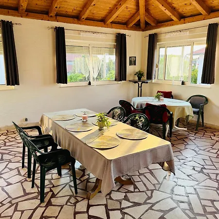 Family Near Petrcane - Quiet & - Unit 2