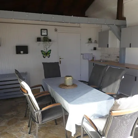 Family Near Petrcane - Quiet & - Unit 2